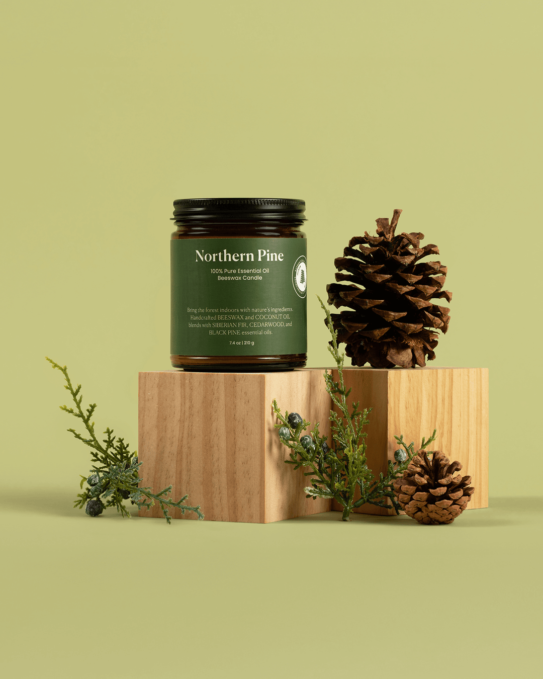 The Northern Pine Candle
